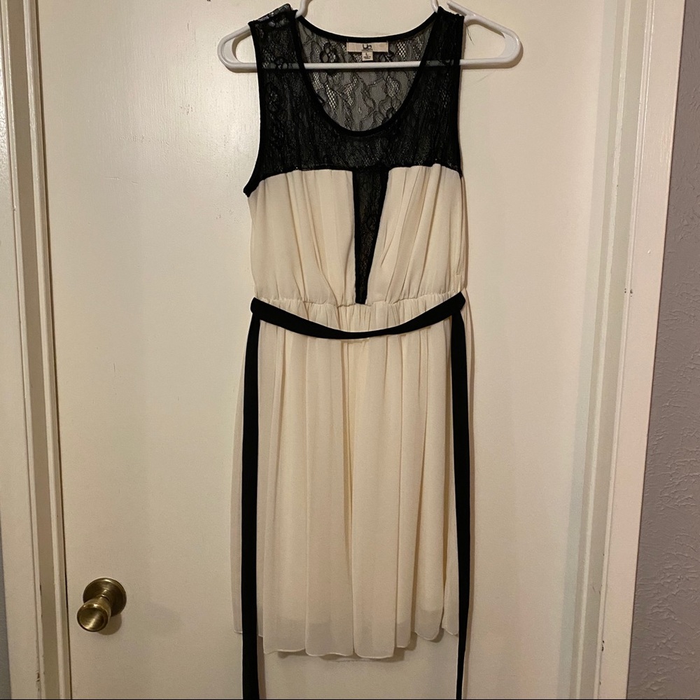 Beautiful cream and black lace sleeveless dress